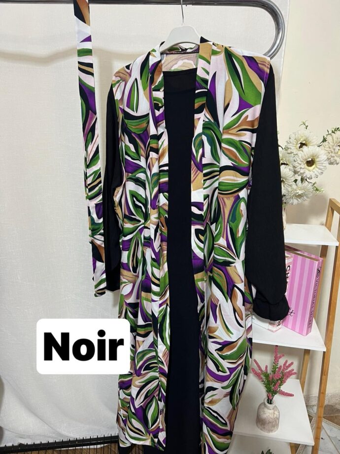 Ensemble kimono avec sa robe a 4000da !! – Image 3